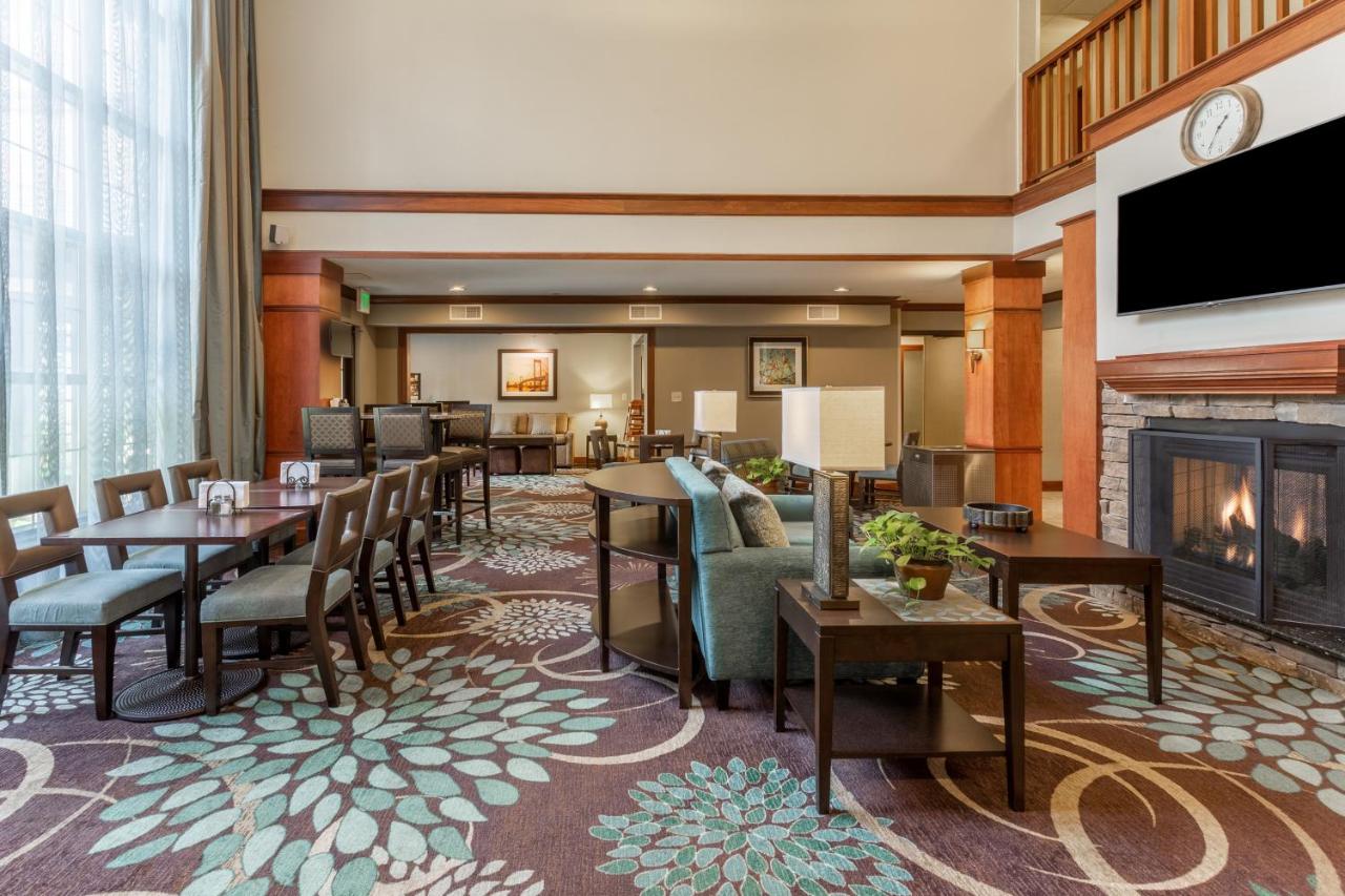  | Staybridge Suites Davenport, an IHG Hotel