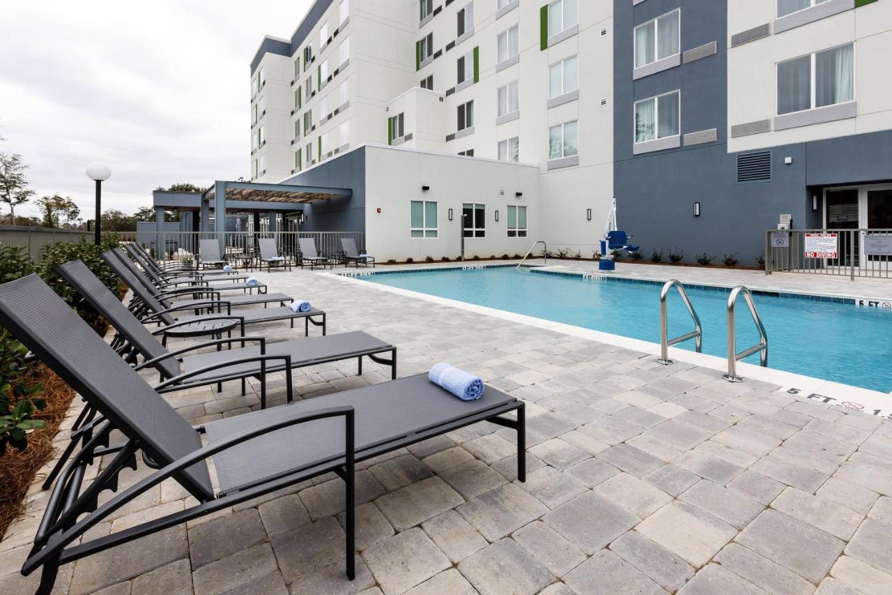  | Courtyard by Marriott Pensacola West