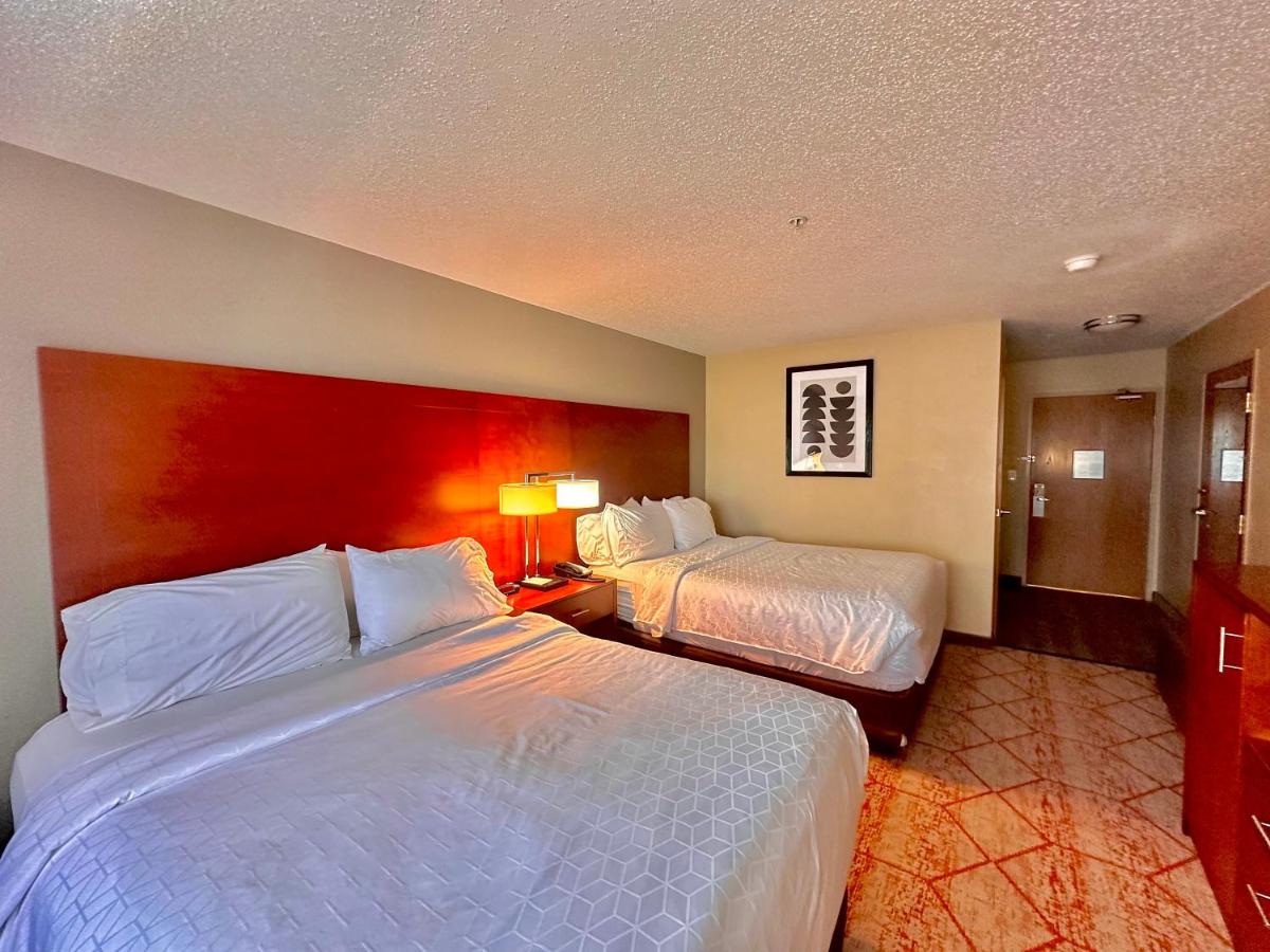  | Holiday Inn Express Fremont Angola Area, an IHG Hotel