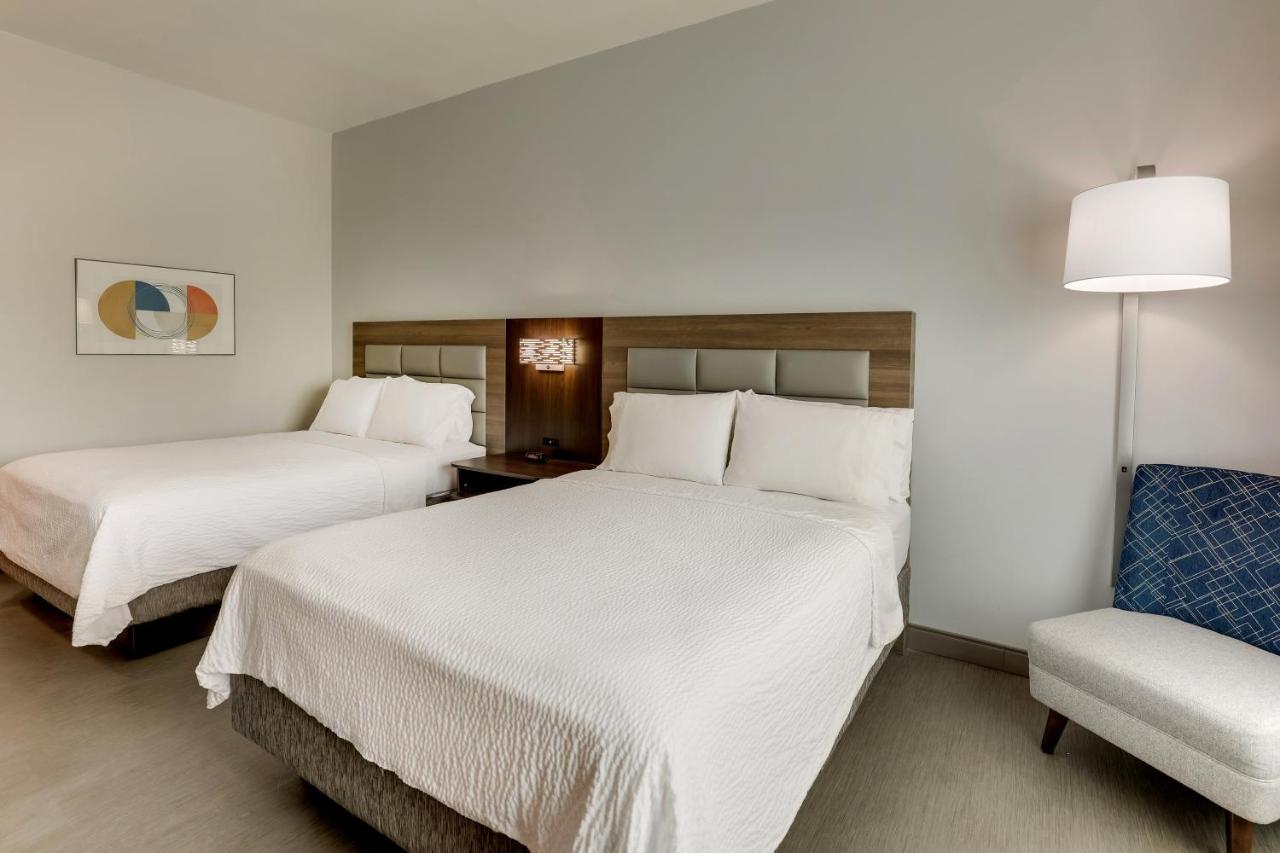  | Holiday Inn Express & Suites Richmond, an IHG Hotel